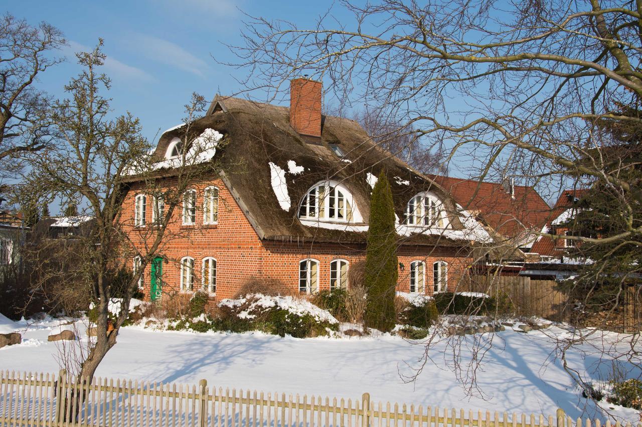 Landhaus Am Deich 密德海根 外观 照片
